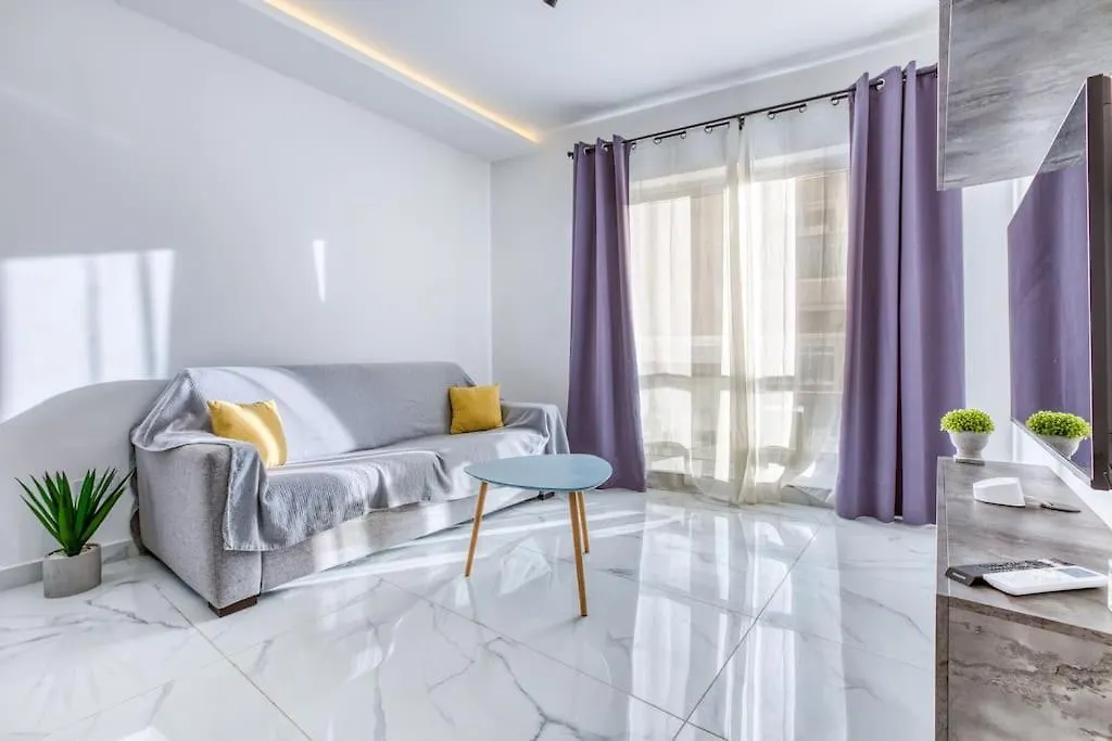 Ra5 - New, Bright & Spacious - Sliema-Gzira Area! Apartment