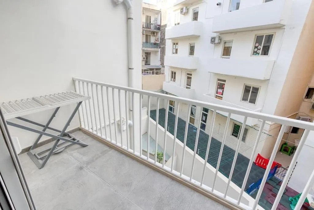 Ra5 - New, Bright & Spacious - Sliema-Gzira Area! 0*, Gzira Malta